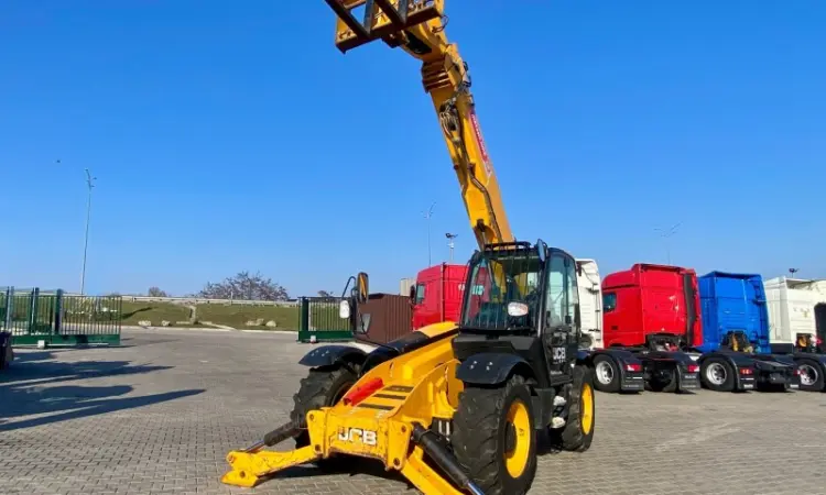 Телескопічний навантажувач JCB 535-125 - 2018 рік - фото № 13
