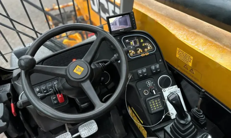 Розмитнений телескопічний навантажувач JCB 540-170 - фото № 6