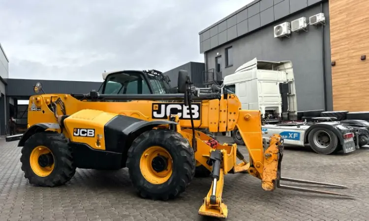 Розмитнений телескопічний навантажувач JCB 540-170 - фото № 13