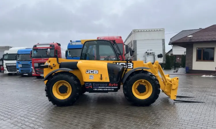 Телескопічний навантажувач JCB 531-70 - 2009 рік - фото № 2