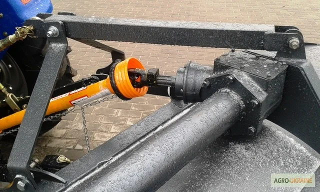 Комунальна дорожня щітка 1.5/2.0 м (без кардана) для трактора - фото № 3