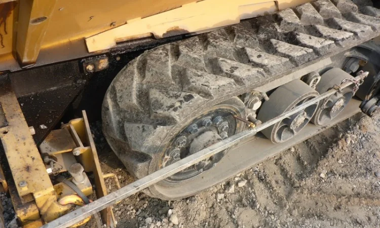 Асфальтоукладчик Caterpillar AP655D в продаже - фото № 4