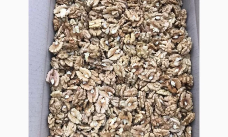 Чищений грецький горіх - фото № 1