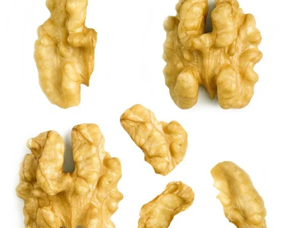 Закупкам круглый год ядро грецкого ореха. Бабочку, микс, четверть - фото № 1