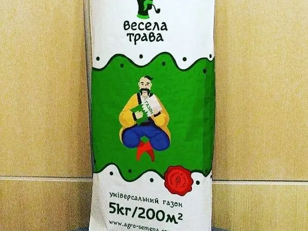 Газон. Український універсальний газон "весела трава" - фото № 1