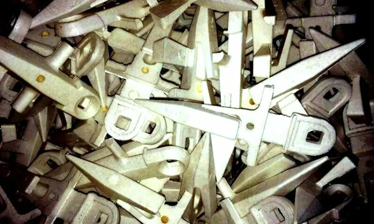 Зуб, коронка, адаптер ковша екскаватора, бульдозера, леміш плуга - фото № 12