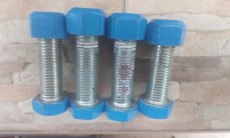 Болт с гайкой лемкен оригинал М24X85 4шт наличие - фото № 1