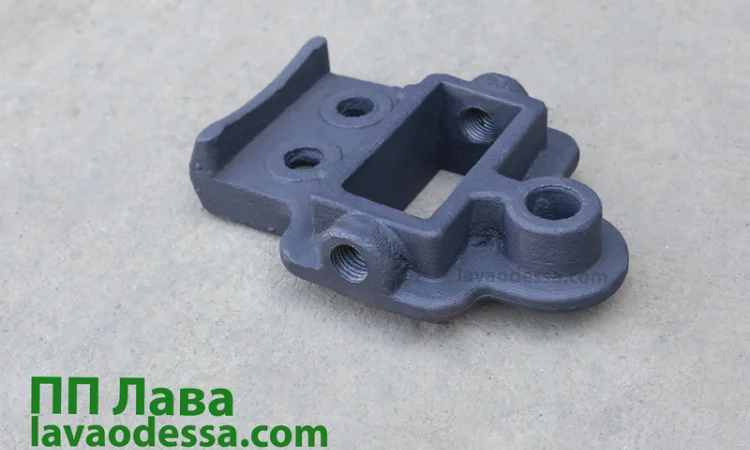 Кронштейн ПТУ 05.319 з прямокутним отвором, литий за випалюваною моделлю (ПЛН 3-35) - фото № 2