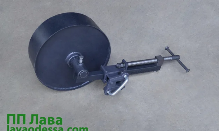 Колесо на плуг ПЛН 3-35 з передплужником ПБЛ 3-35 06.000-01 у зборі - фото № 2