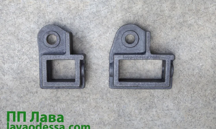 Кронштейн на плуг ПЛН 01.316 лівий литий по випалюваній моделі, прямокутний отвір - фото № 4