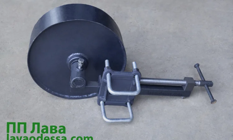 Колесо на плуг ПЛН 3-35 з кутознімом ПБЛ 3-35 06.000 у зборі - фото № 2