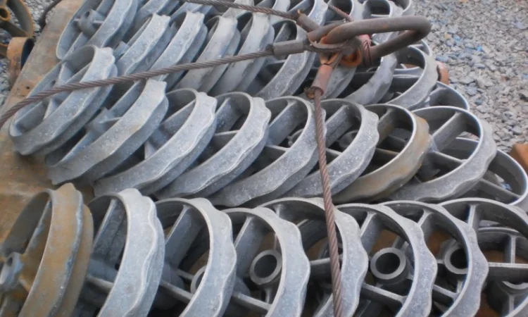 Запчасти для катков КЗК рама, дышло, полурама, кольца - фото № 1