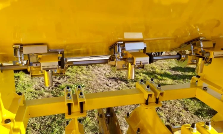 ALPEGO SUPER CRAKER KF 7-300, 7-350, 7-400, 7-900. Система сухих/рідких добрив КАС, селітра - фото № 4