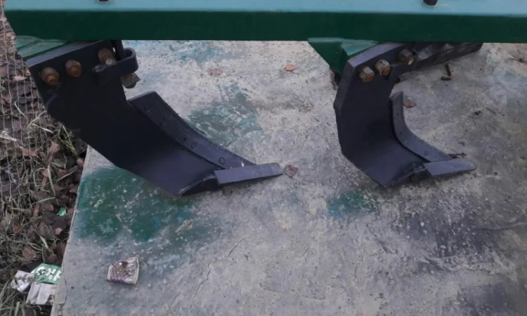 Стойка Параплау Пароплава глубокорыхлителя на ПЛН - фото № 2