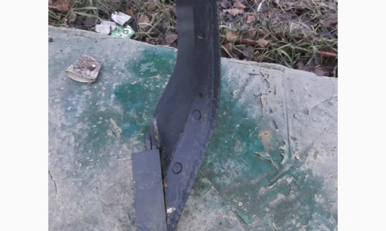 Стойка Параплау Пароплава глубокорыхлителя на ПЛН - фото № 3