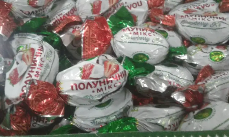 Шоколадні цукерки з натуральними фруктами. Сухофрукти в шоколаді оптом в роздріб Цукерки - фото № 3