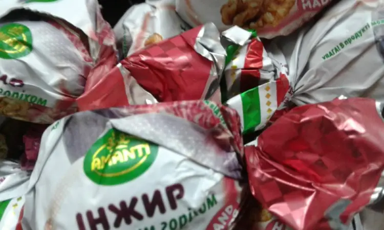 Шоколадні цукерки з натуральними фруктами. Сухофрукти в шоколаді оптом в роздріб Цукерки - фото № 5