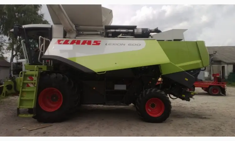 Услуги комбайнами Claas Lexion по уборке всех культур - фото № 2