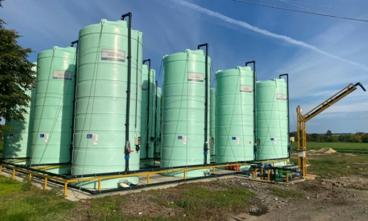 Професійні резервуари KINGSPAN для: Дизельного пального - Рідких добрив (КАС) - Води - фото № 1