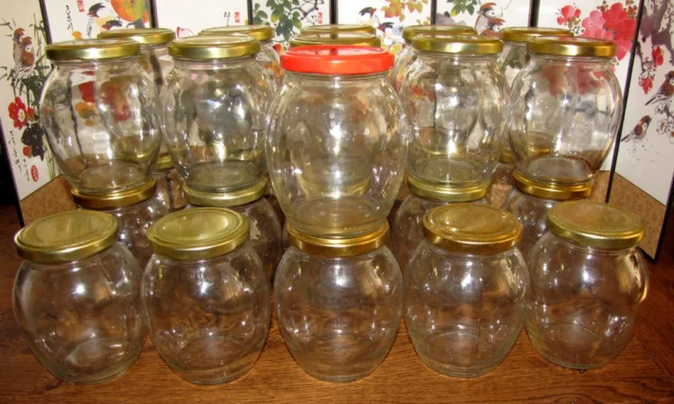 Стекло тара. Банки с крышками - фото № 1
