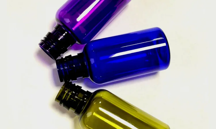 Цветные пластиковые флаконы 50 мл - фото № 10