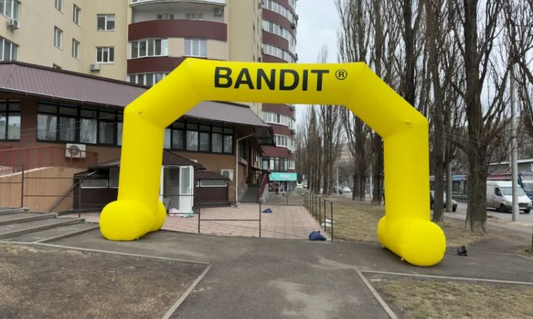 Надувная арка уличная реклама Надувной старт финиш Акции презентации - фото № 8