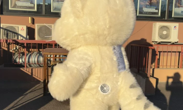 Надувной костюм аниматору кот 4 часа работы 2.4 м 60 Вт - фото № 7