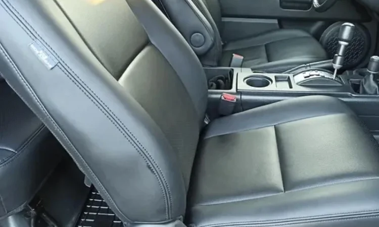 Toyota FJ Cruiser 2017 года в отличном состоянии - фото № 1