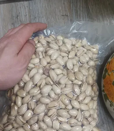 Фисташка , Америка - фото № 1