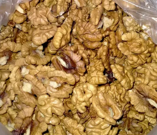 Очищенный вкусный грецкий орех - фото № 1