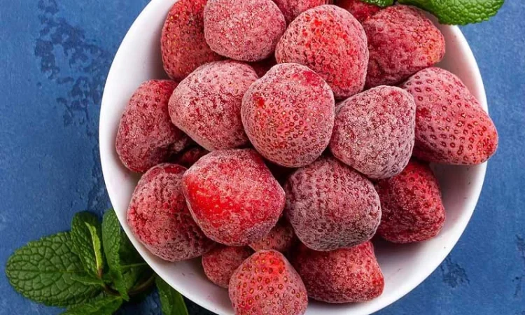 Пропонується заморожена полуниця 1-го сорту (шокова заморозка) - фото № 1