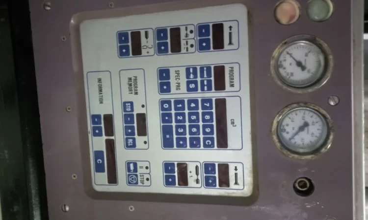 Шприц вакуумний роторний Handtmann VF 50 - фото № 2