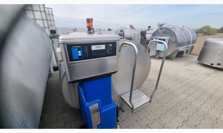 Молокоохладитель DeLaval 2500 л - фото № 1