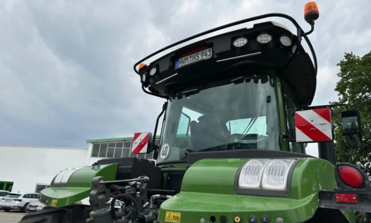 Fendt 943 Vario MT 2018 р - фото № 2