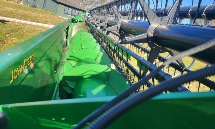 Жатка флекс John Deere 630F Hydraflex шириною 9 метрів - фото № 11