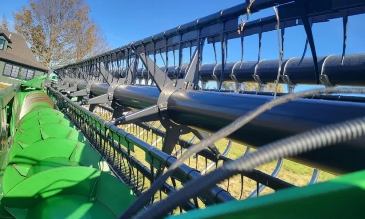Жатка флекс John Deere 630F Hydraflex шириною 9 метрів - фото № 14