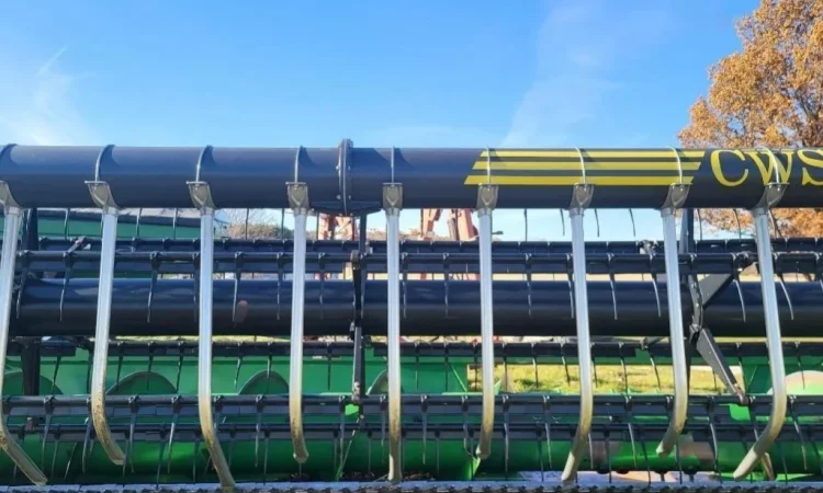 Жатка флекс John Deere 630F Hydraflex шириною 9 метрів - фото № 16