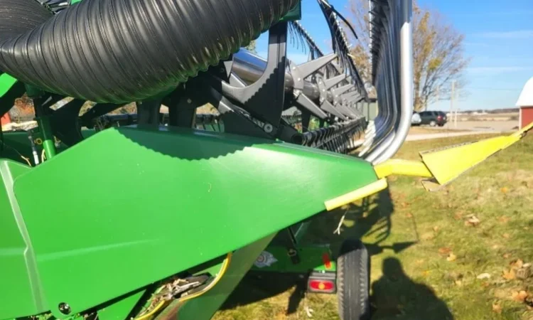 Жатка флекс John Deere 630F Hydraflex шириною 9 метрів - фото № 19