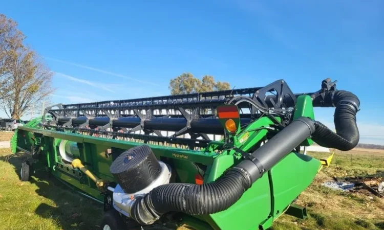 Жатка флекс John Deere 630F Hydraflex шириною 9 метрів - фото № 5