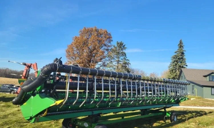Жатка флекс John Deere 630F Hydraflex шириною 9 метрів - фото № 9
