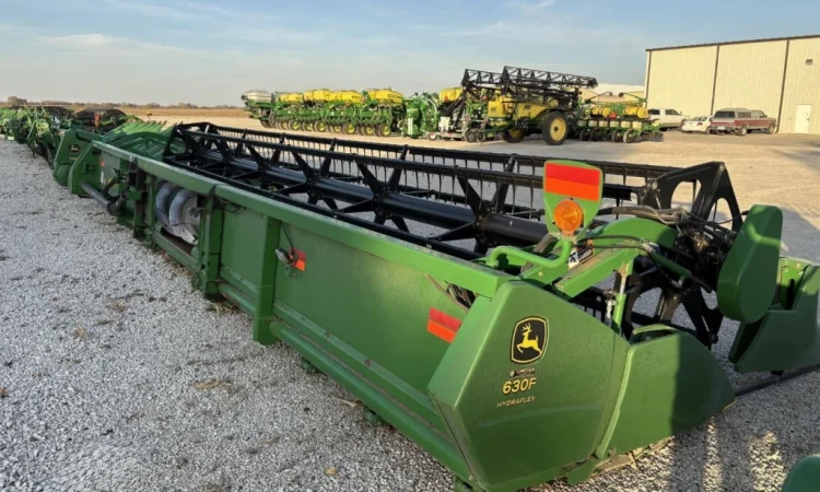 Жниварка John Deere 630 F Hydraflex шириною 9 метрів - фото № 2