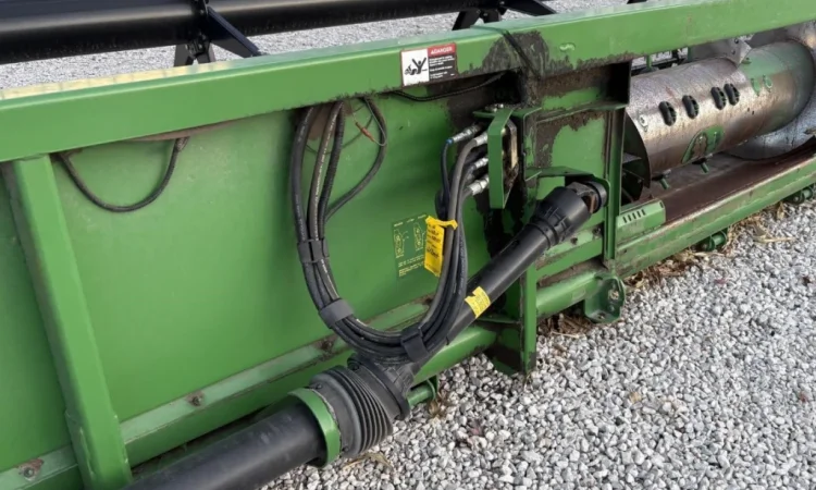 Жниварка John Deere 630 F Hydraflex шириною 9 метрів - фото № 4