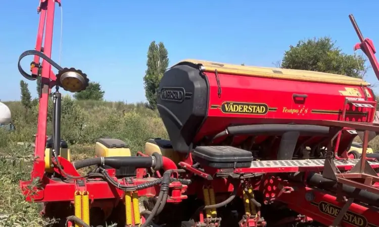 Сівалка точного висіву Vaderstad Tempo F8 - фото № 5