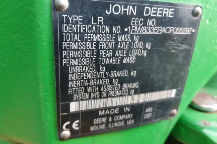 Трактор John Deere 8335R- фото № 9