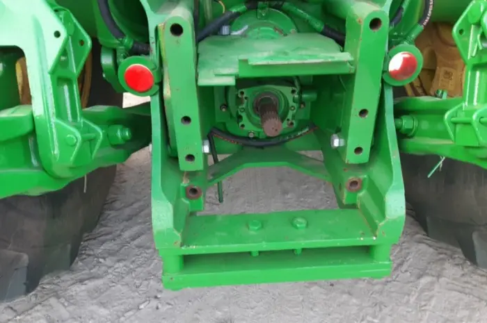 Трактор John Deere 8335R- фото № 7