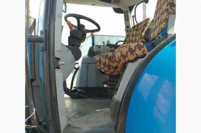 Трактор New Holland Т7060- фото № 6