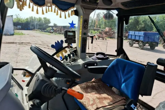 Трактор New Holland TD 5.110- фото № 3