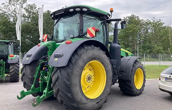 John Deere 8370R 2016 рік- фото № 12