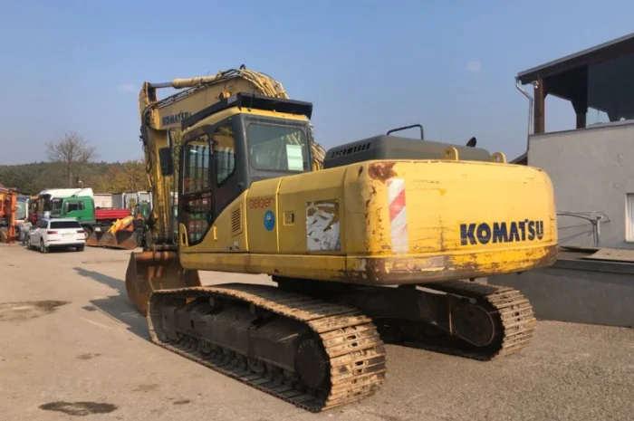 Гусеничный экскаватор Komatsu PC 240- фото № 8