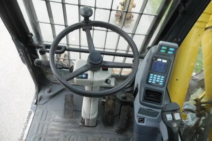 Колесный экскаватор Komatsu PW180-7EO- фото № 8